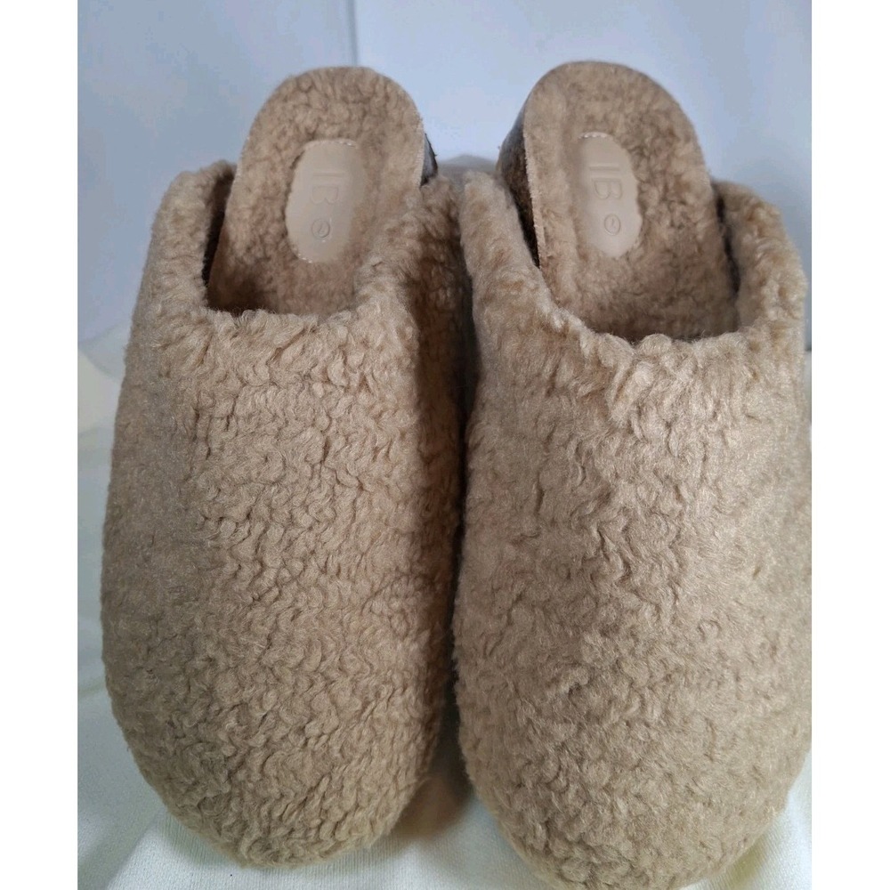 NWT Intentionally Blank Women Slide Slippers Sz 7 Sherpa Support Beige